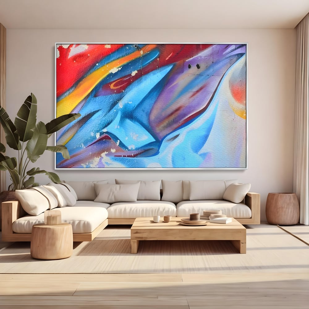 Tablou canvas cu pictura abstracta cu graffiti multicolor, in rama de aluminiu argintiu, pe perete intr-un living